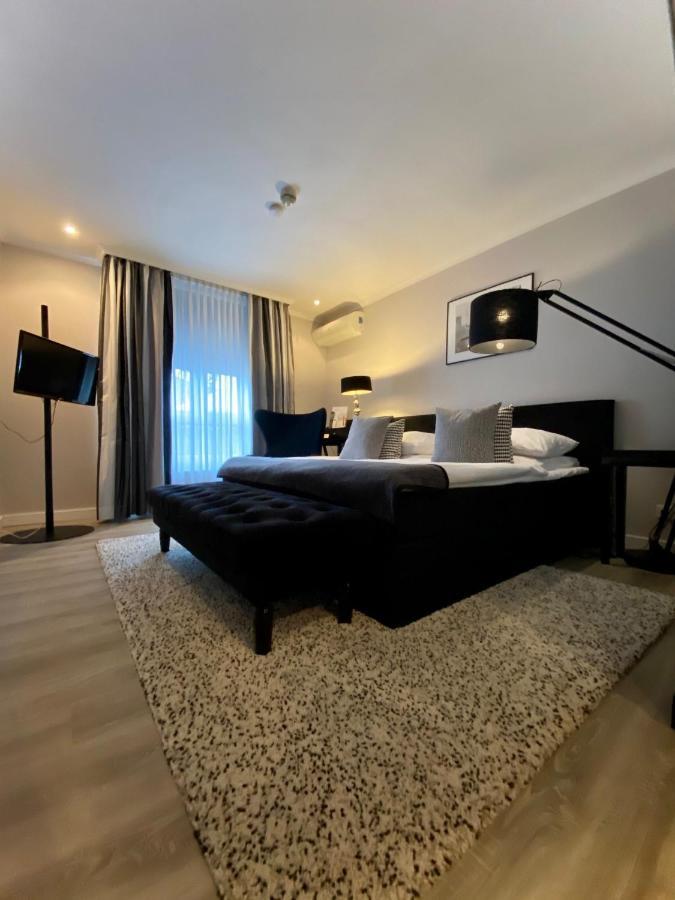 Отель Parkhotel 4*